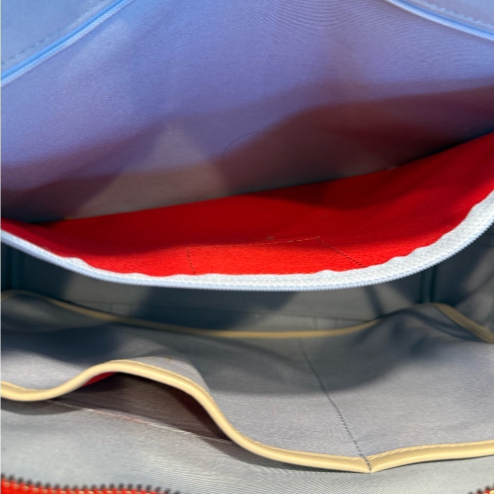 COACH HAMPTON LEGACY RED FABRIC WHT LEATHER TRIM MARKET TOTE BAG - Picture 9 of 16